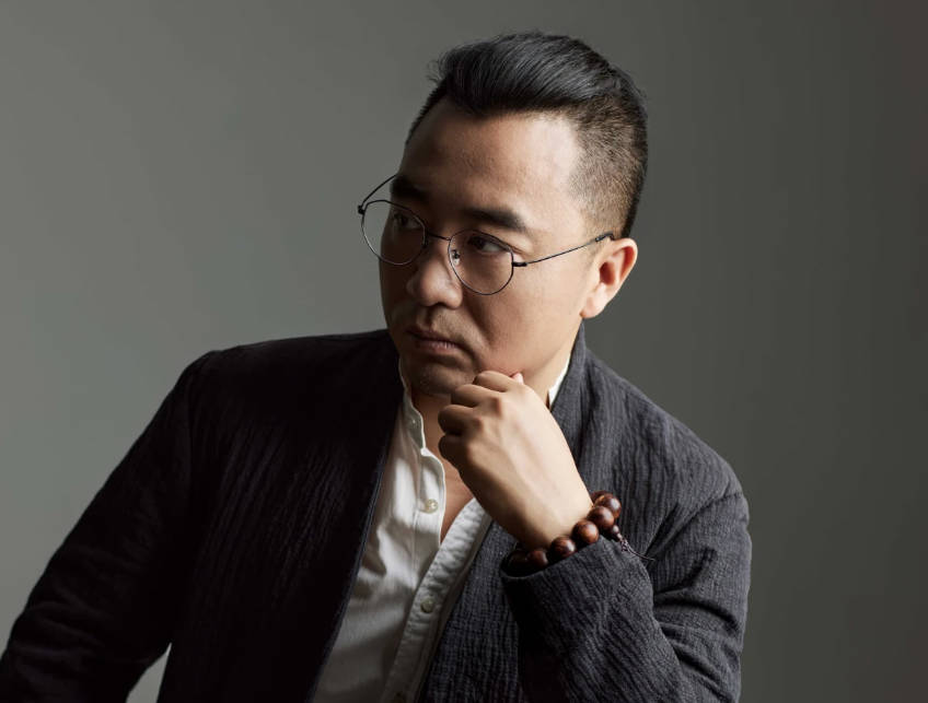 张明 - 创始人 & CEO，前谷歌AI研究员，斯坦福大学博士